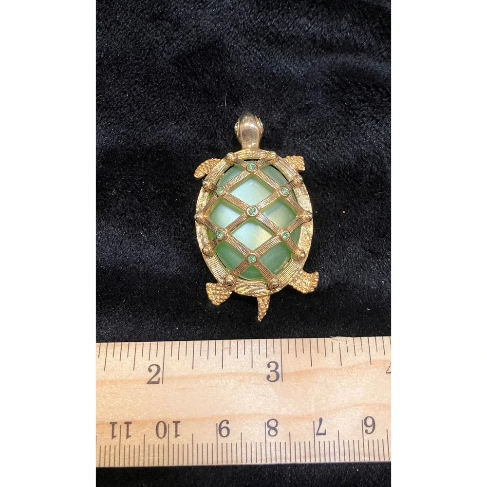 Turtle Brooch Womens Green Gold Tone Lattice Rhinestone Figural Pin